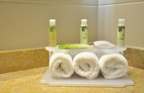 Chapinero Hotel | Holiday Inn Express & Suites Bogota DC