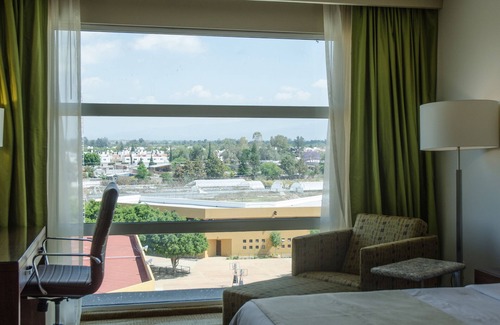 Celaya Hotel | Holiday Inn Express & Suites Celaya by IHG