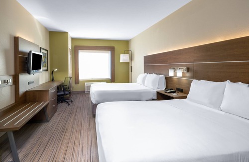 White Rock Hills Hotel | Holiday Inn Express & Suites Dallas East - Fair Park by IHG