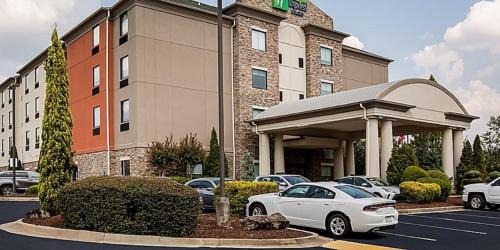Fairburn Hotel | Holiday Inn Express & Suites Atlanta Southwest-Fairburn