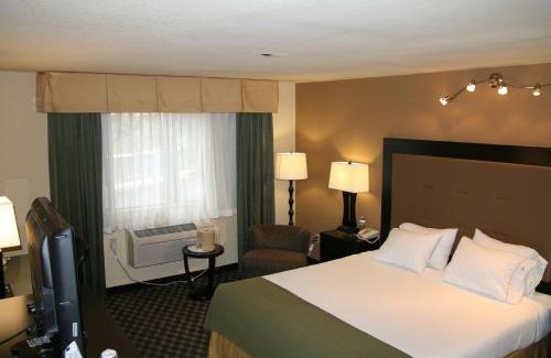 Union City Hotel | Holiday Inn Express Union City San Jose by IHG