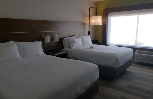 Brigham City Hotel | Holiday Inn Express & Suites Brigham City - North Utah by IHG