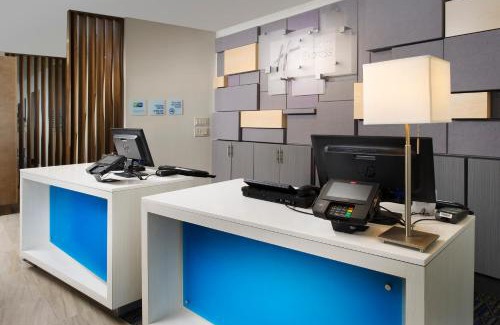 New Braunfels Hotel | Holiday Inn Express & Suites New Braunfels by IHG