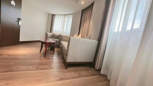 Siming Hotel | Holiday Inn Express Xiamen Lushan -Shopping Center by IHG