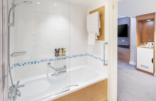 High Wycombe Hotel | Holiday Inn High Wycombe M40, Jct. 4 by IHG