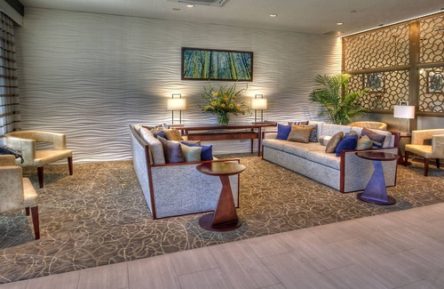 Tupelo Hotel | Holiday Inn Hotel & Suites Tupelo North by IHG