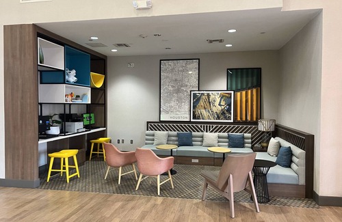 Channelview Hotel | Holiday Inn Houston East - Channelview by IHG