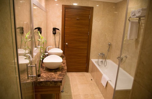 Sisli Hotel | Holiday Inn Istanbul Sisli by IHG