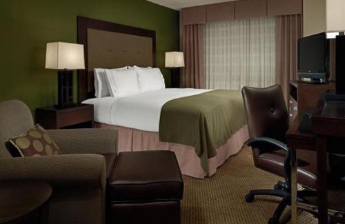 Murfreesboro Hotel | Holiday Inn Murfreesboro by IHG