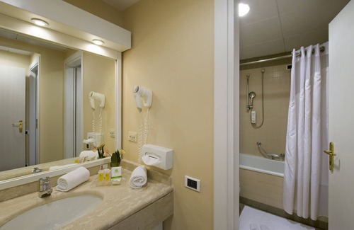 Naples Hotel | Holiday Inn Naples by IHG