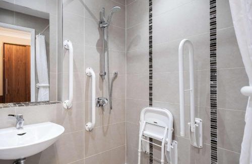 Boldon Colliery Hotel | Holiday Inn Newcastle South by IHG