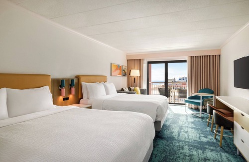 Midtown Ocean City Hotel | Holiday Inn Ocean City by IHG
