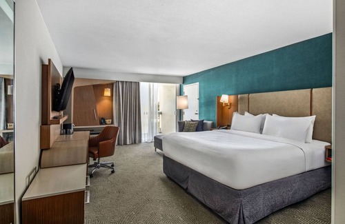Rio Lindo Hotel | Holiday Inn Oxnard – Ventura by IHG