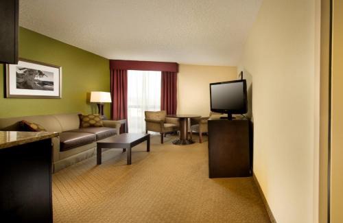 Sumner Hotel | Holiday Inn Portland-Airport I-205 by IHG