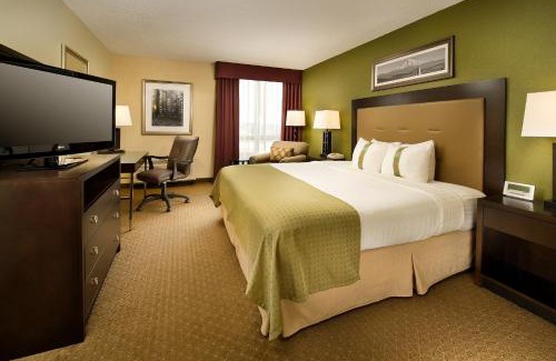 Sumner Hotel | Holiday Inn Portland-Airport I-205 by IHG