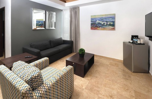 Zona Dorada Hotel | Holiday Inn Resort Mazatlan by IHG