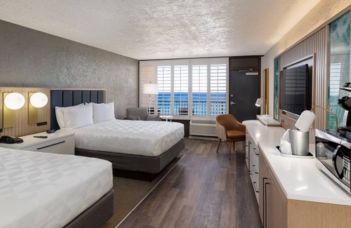 Panama City Beach Hotel | Holiday Inn Resort Panama City Beach by IHG