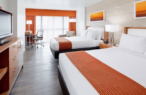 Downtown San Antonio Hotel | Holiday Inn San Antonio - Riverwalk by IHG