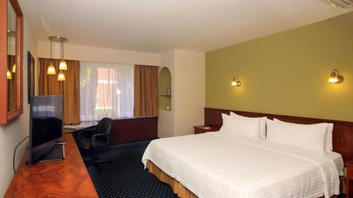 San Luis Potosi Hotel | Holiday Inn San Luis Potosi-Quijote by IHG