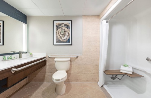 Ocean City Hotel | Holiday Inn & Suites Ocean City by IHG