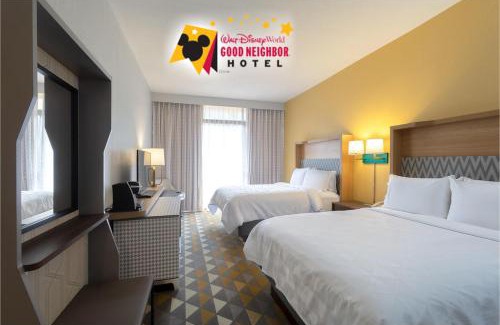 Kissimmee Hotel | Holiday Inn & Suites Orlando SW - Celebration Area by IHG