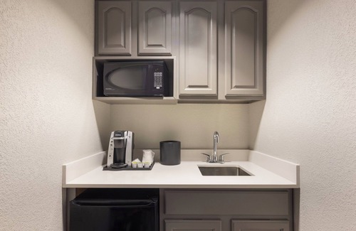Kissimmee Hotel | Holiday Inn & Suites Orlando SW - Celebration Area by IHG