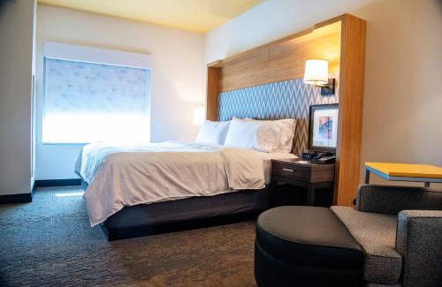 Pooler Hotel | Holiday Inn & Suites - Savannah Airport - Pooler by IHG