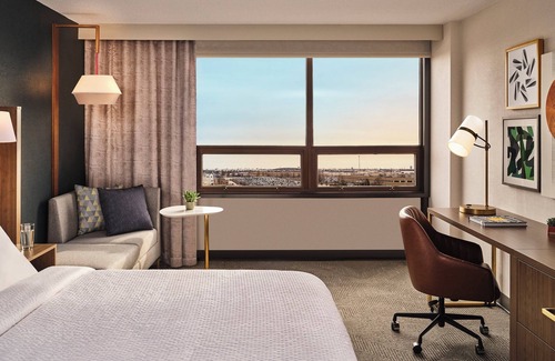 Monterey Park Hotel | Holiday Inn & Suites Monterey Park Los Angeles by IHG