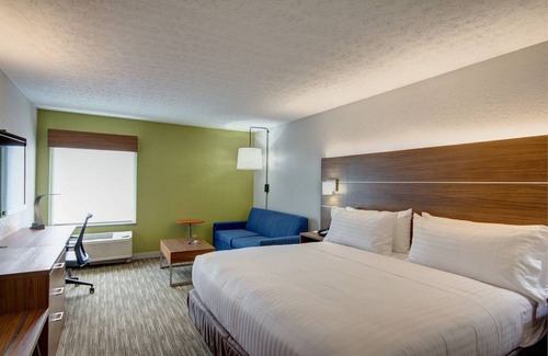 Obetz Hotel | Holiday Inn Express Columbus South - Obetz, an IHG Hotel