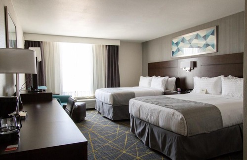 Victorville Hotel | Holiday Inn Victorville by IHG