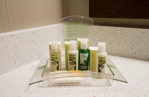 Victorville Hotel | Holiday Inn Victorville by IHG