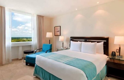 Centro Hotel | Holiday Inn Villahermosa Aeropuerto by IHG