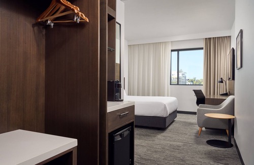 West Perth Hotel | Holiday Inn West Perth by IHG