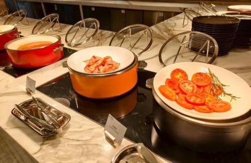 Wuhan Hotel | Holiday Inn Wuhan Tianhe Airport by IHG