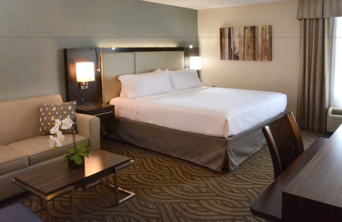 Boardman Hotel | Holiday Inn Youngstown South by IHG