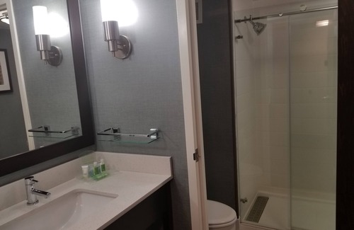 Boardman Hotel | Holiday Inn Youngstown South by IHG