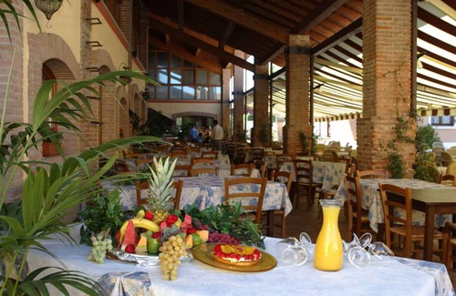 San Benedetto di Lugana Apartment | Holiday apartment on a campsite