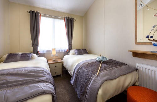 Nefyn House | Holiday Lodge in Nefyn, private access to beach with fantastic sea views