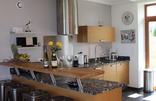 Plounevez-Lochrist House | Holiday mansion near the sea in a quite area with feelds around 800m to the sea