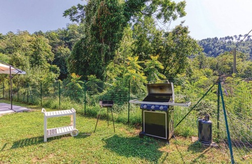 Carrara House | Holiday Raffaello