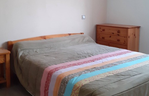 Breuillet Bed & Breakfast | HOLIDAY RENTAL with PRIVATE POOL