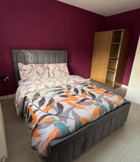 Corby House | Holiday retreat next to nature