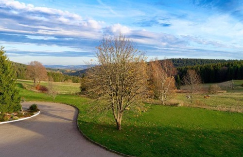 Altenfeld House | Holiday Stay with Terrace