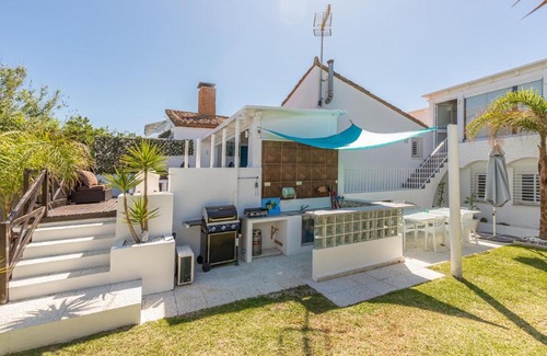 Bahia Dorada Villa | Holiday villa for rent in Estepona