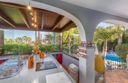 Nueva Andalucia House | Holiday villa for rent in Marbella