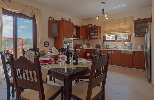 Triopetra Villa | Holiday villa close to Triopetra beach, South Crete