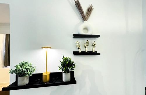 Gesundbrunnen Apartment | HolidayHome Apartments I Spacious 130qm Apartment Near Berlins Top Sights