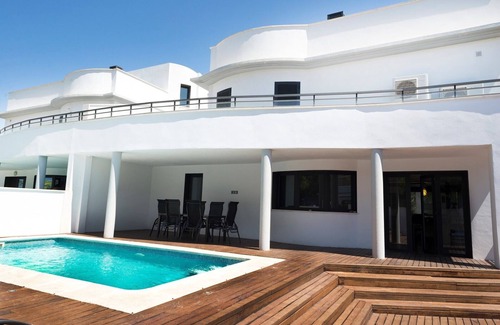 Can Pastilla House | Holidays beach house with pool