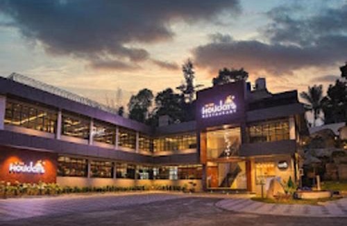 Green Land Nagar Hotel | Holidays Garden Resort