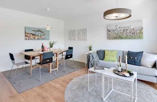 Gerlesborg Apartment | Holidays in sweden - cottage 200 meters from the sea